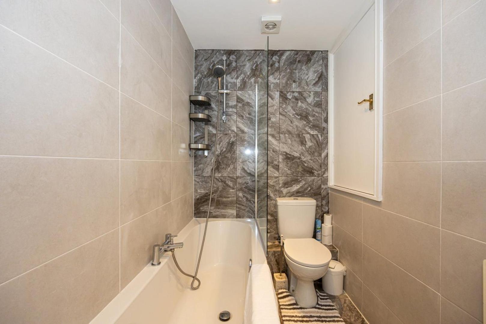 Guestready - A Haven By The River Manchester Exterior photo